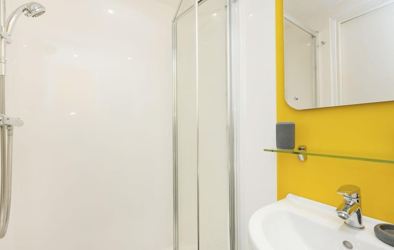 Albert Street, Newcastle Upon Tyne - Image 1